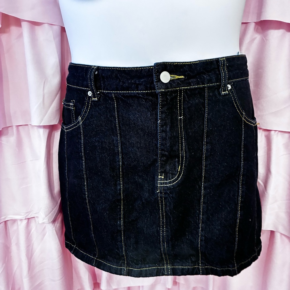 Black Denim Mini Skirt - Picture 2 of 3